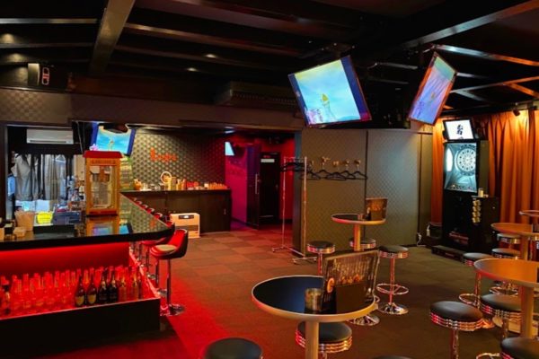 BAR　Logia